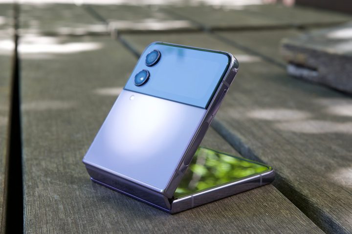The back of the Samsung Galaxy Z Flip 4.