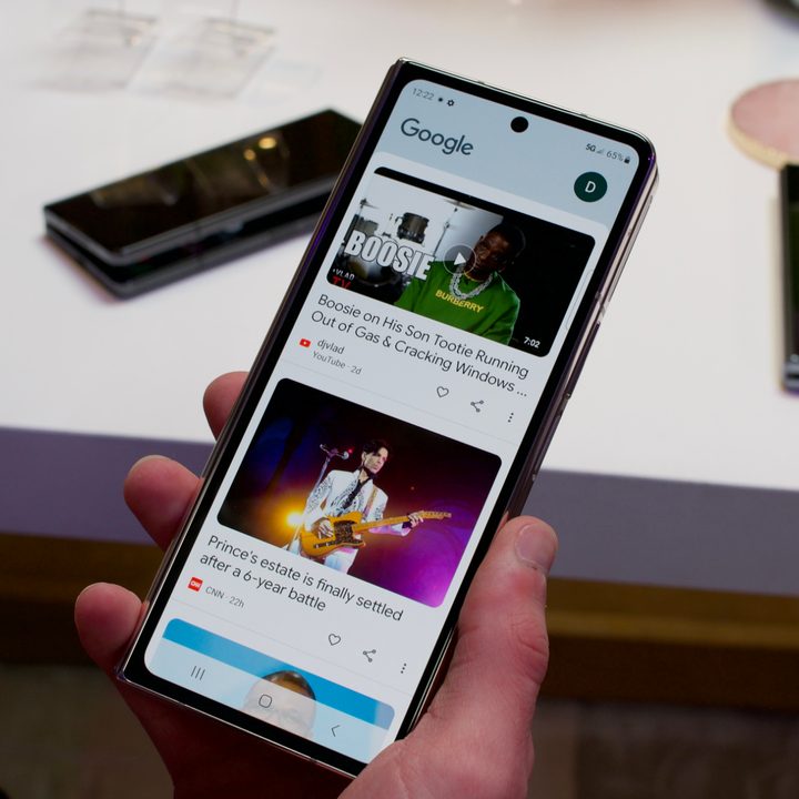 Samsung Galaxy Z Fold 4 front screen in use.