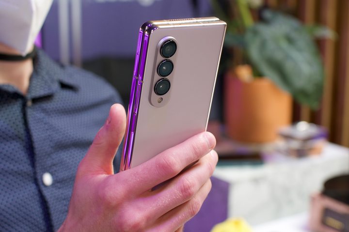 Samsung Galaxy Z Fold 4.