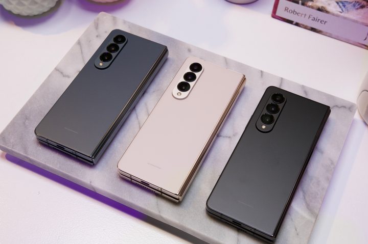 Samsung Galaxy Z Fold 4.