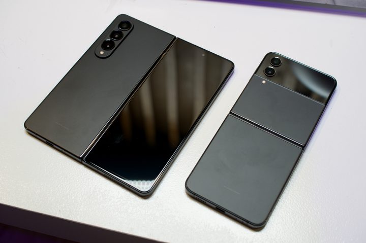 Samsung Galaxy Z Fold 4 and Galaxy Z Flip 4.