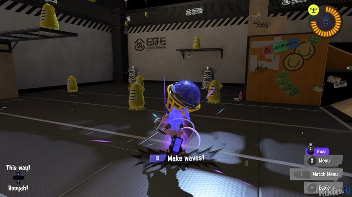 An inkling holding a wave breaker.
