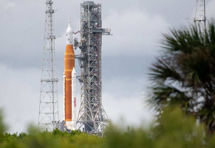 NASA’s Space Launch System rocket and Orion spacecraft are seen atop the mobile launcher at Launch Pad 39B at Kennedy Space Center in Florida on Aug. 28, 2022.