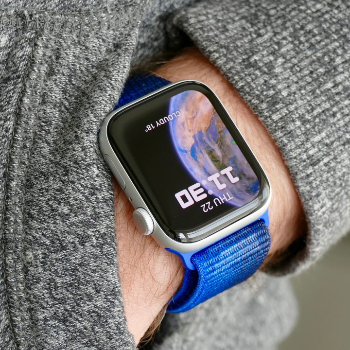 The Apple Watch SE 2 on a man's wrist.