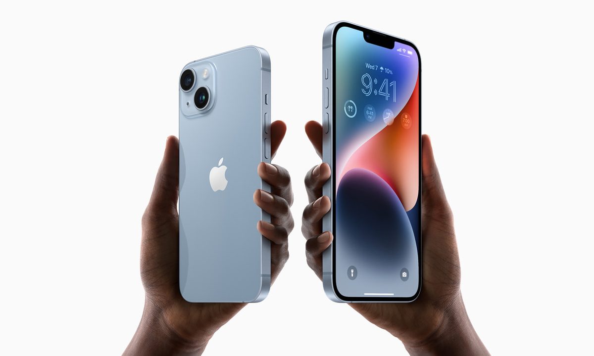 iPhone 14 and iPhone 14 Plus in hand showing front and back of the phones.
