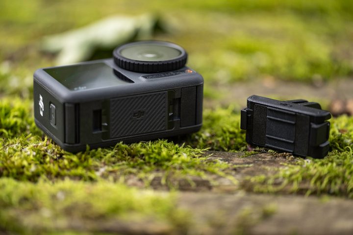 The DJI Osmo Action 3 and magnetic mounting system.