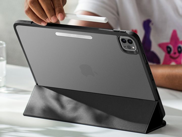 ESR Ascend Hybrid Case for iPad1112.9-2 with multiple configurations.