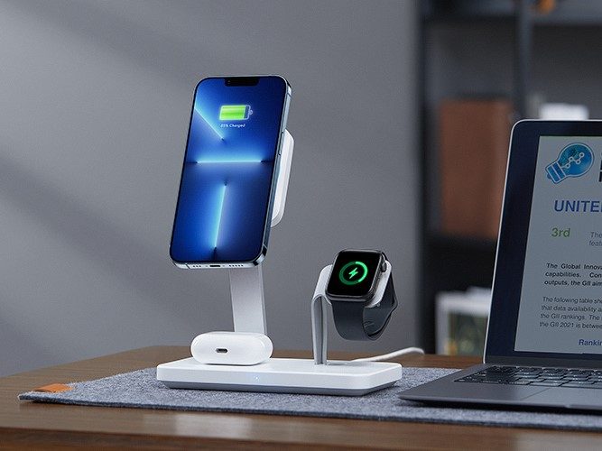 ESR HaloLock™-3-in-1 charger up close with devices charging.