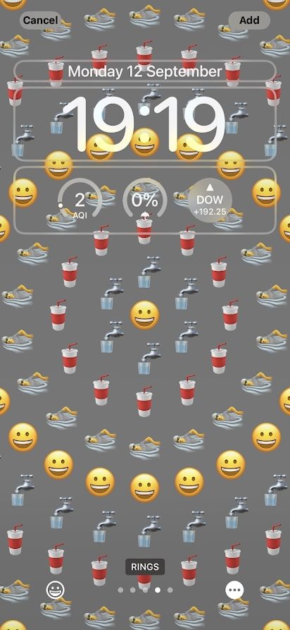 The new emoji wallpaper in iOS 16.