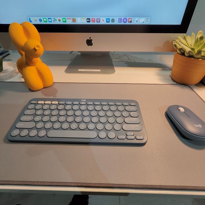 Logitech K380 Multi-Device Bluetooth Keyboard for Mac Blueberry.