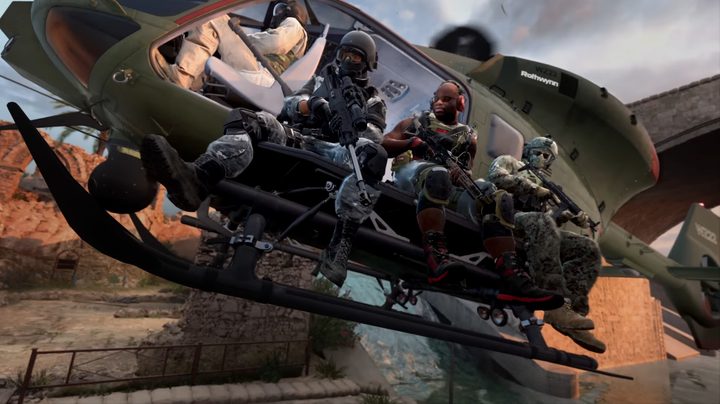 Players in helicopter in Call of Duty: Modern Warfare II.