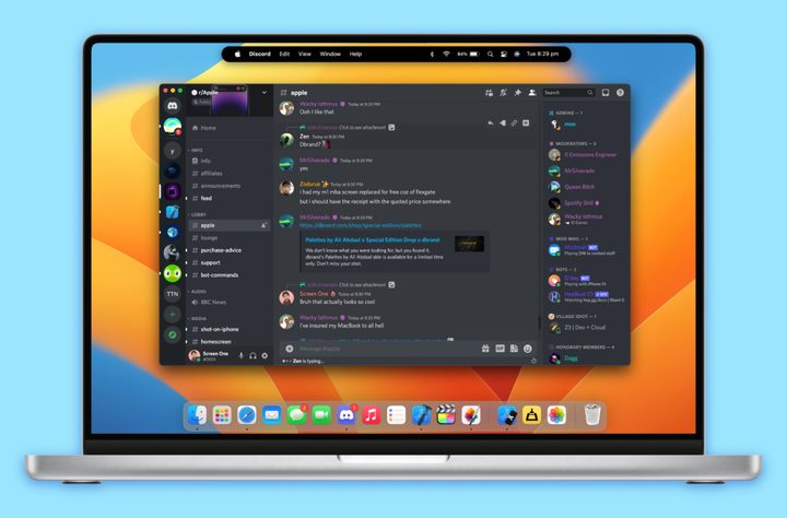 A mockup of a MacBook Pro with an iPhone-style Dynamic Island replacing the menu bar at the top of the screen.