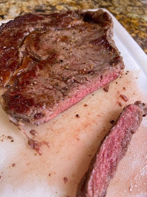 Perfectly cooked medium rare meat.