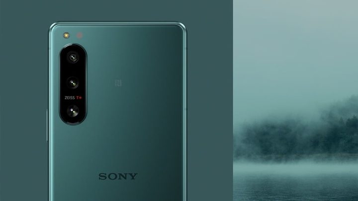 Sony's Xperia 5 IV in an exclusive green color.