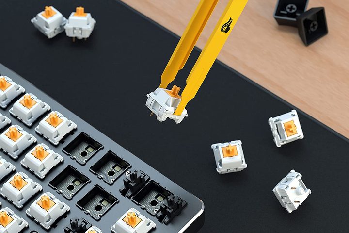 A switch puller for keyboards.