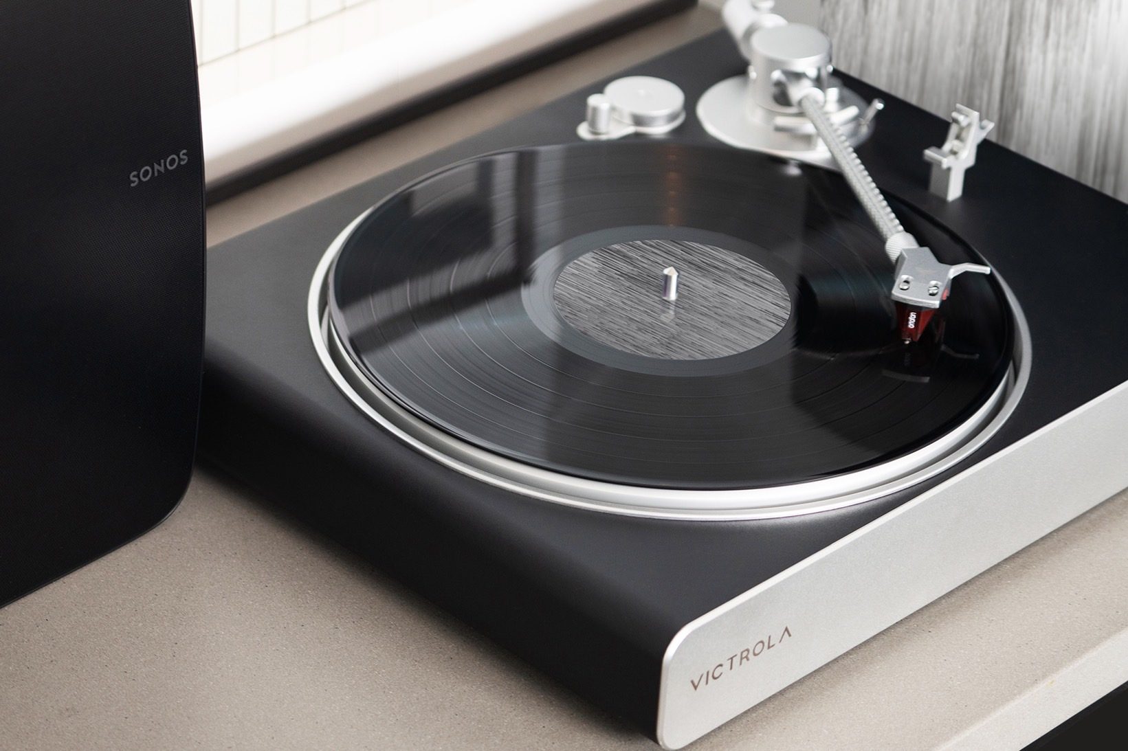 Victrola Stream Carbon.