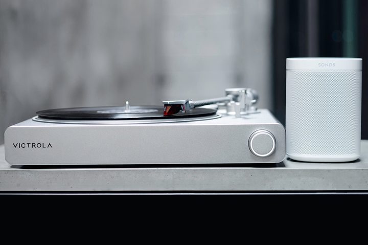 Victrola Stream Carbon.