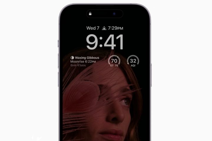 Always-on display on an iPhone 14 Pro.