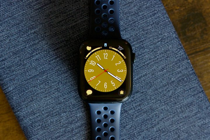 An Apple Watch Series 8 with the display turned on.
