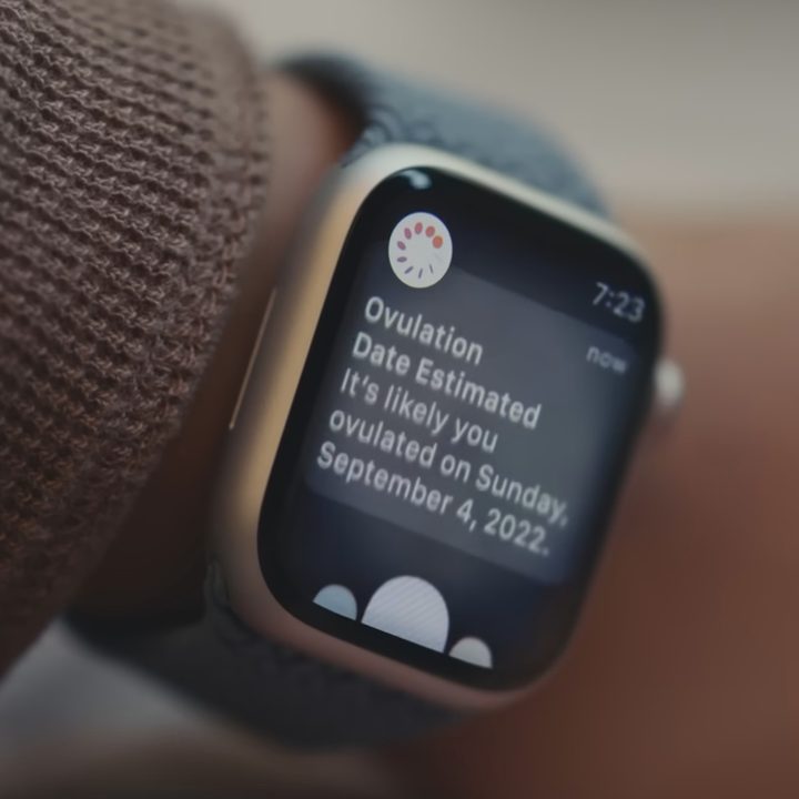 Ovulation alert on Apple Watch Series 8.