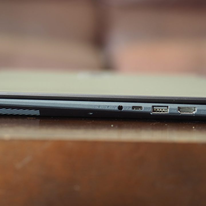 asus vivobook s 14 flip review plus right side