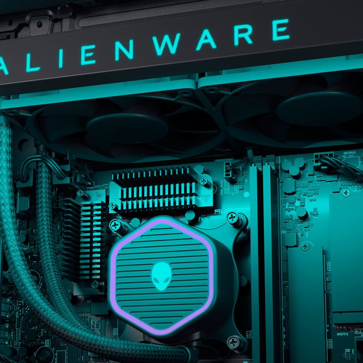 Alienware Aurora R15 cryotech liquid cooled.
