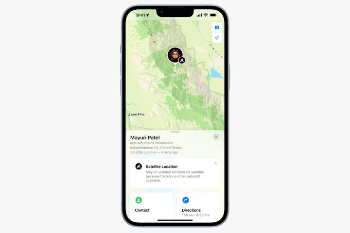 iPhone 14 showing Find My location reported via satellite.