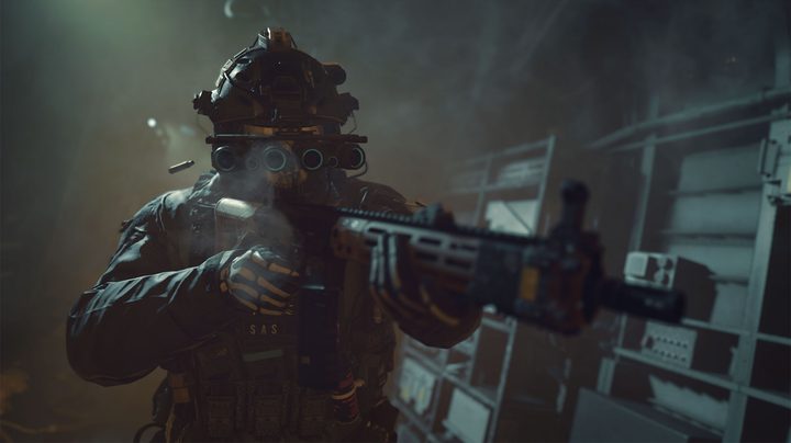 Soldier with weapon in Modern Warfare II.