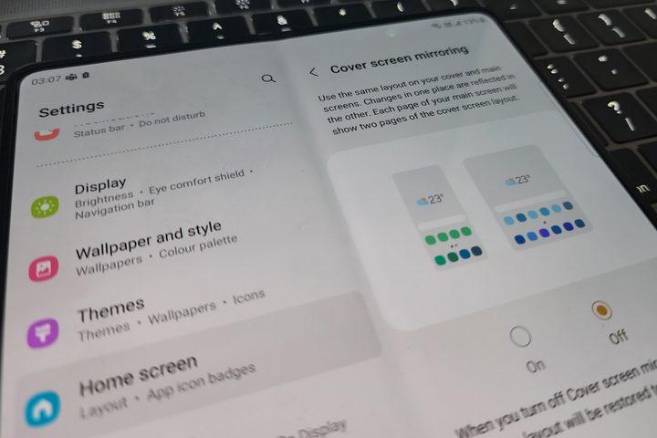 Samsung galaxy z fold 4 screen mirroring