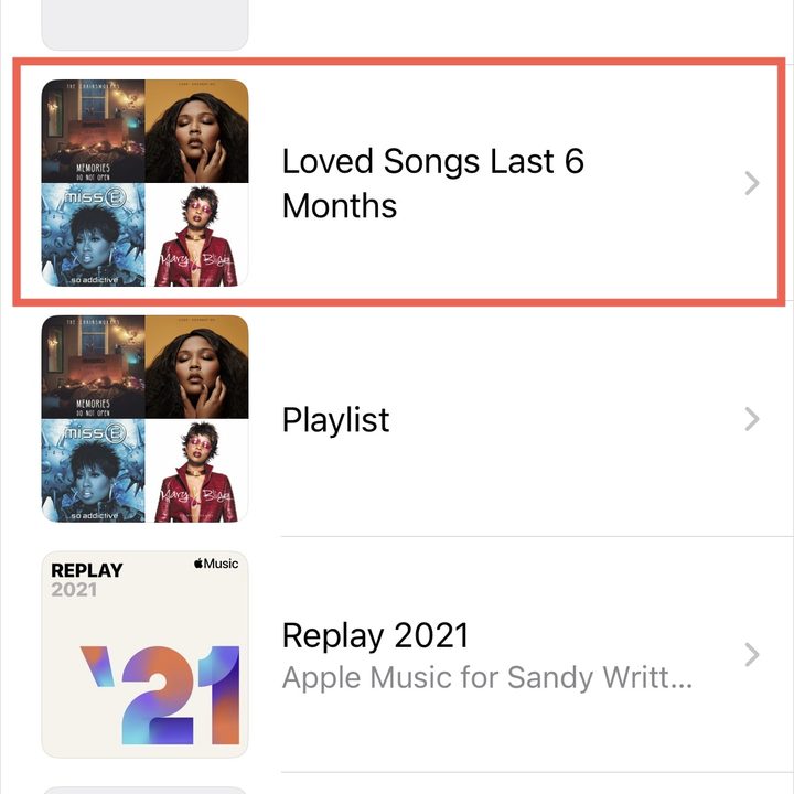 Smart Playlist in the Music app on iPhone.