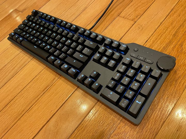 Das Keyboard 6 Professional 6 right corner.
