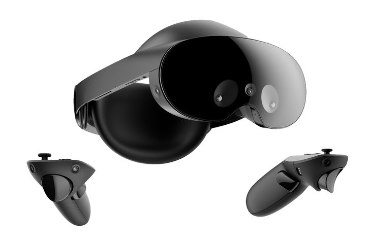 Meta Quest Pro comes with two advanced Touch Controllers.