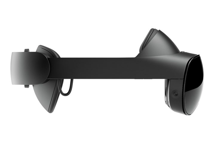 Meta Quest Pro is shown from the side without light blocker facial interface.