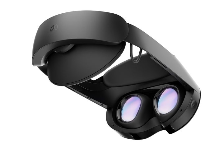 Meta placed the Quest Pro battery at the back for better weight distribution