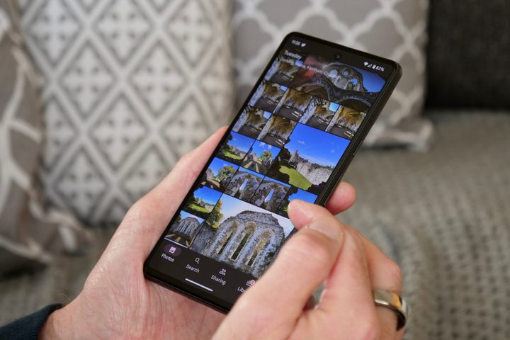 Google Photos displayed on the Google Pixel 7.