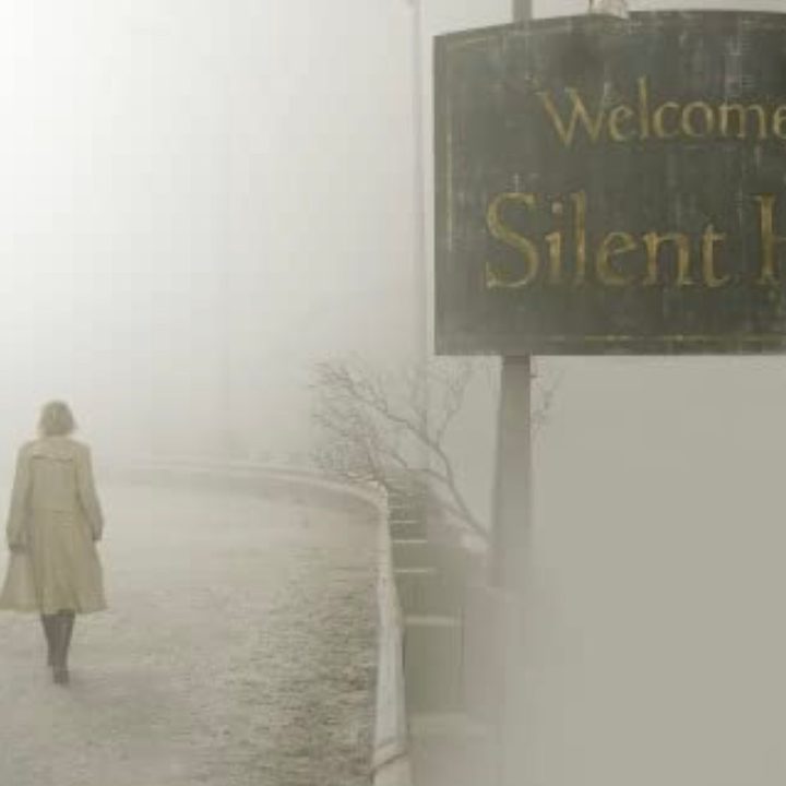 Radha Mitchell walking away in the fog in a scene from Silent Hill.