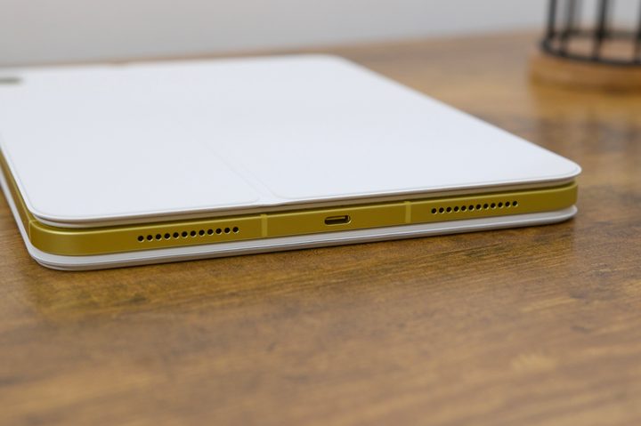 The iPad (2022) in its Magic Keyboard Folio accessory.