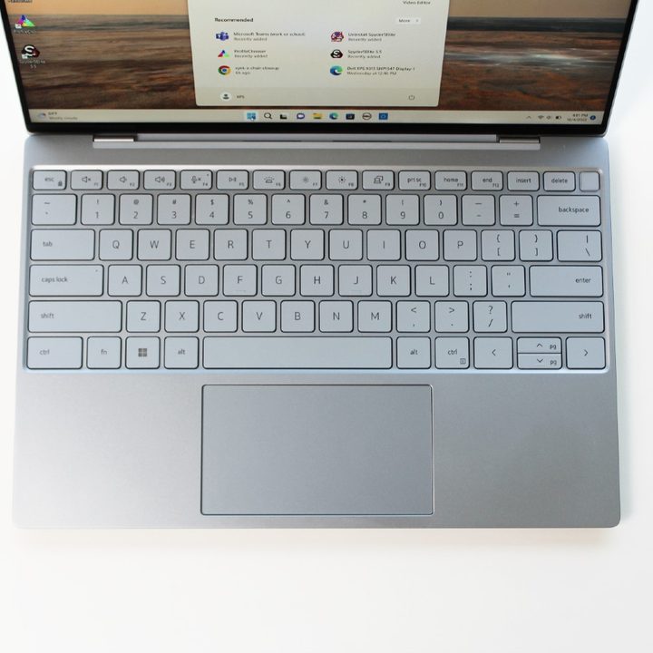 The keyboard of the Dell XPS 13.