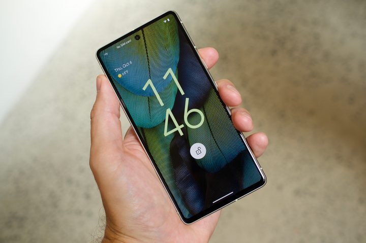 Google Pixel 7.
