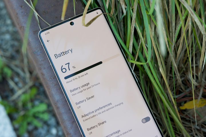 Battery settings page on the Pixel 7 Pro.
