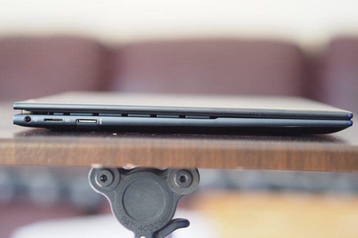 HP Envy x360 13 2022 left side view showing ports.