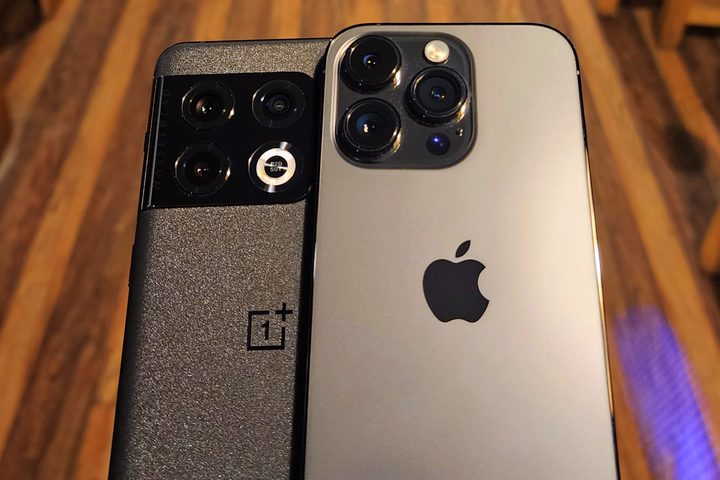 OnePlus 10 Pro with iPhone 14 Pro
