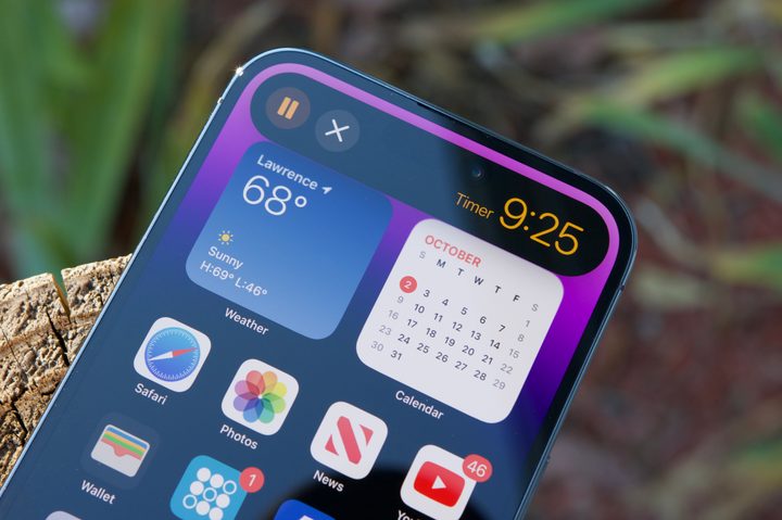 The iPhone 14 Pro Max and its Dynamic Island.