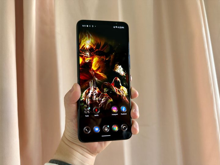 ASUS ROG Phone 6 Diablo Edition home screen theme