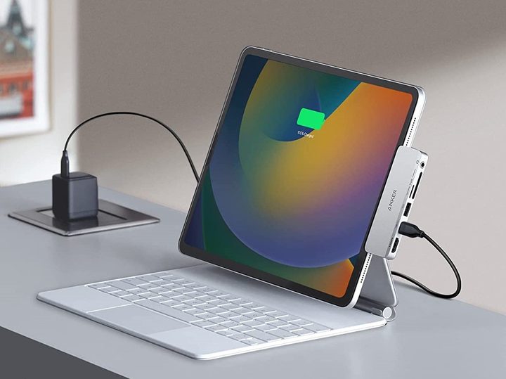 Anker USB Hub 541 for iPads