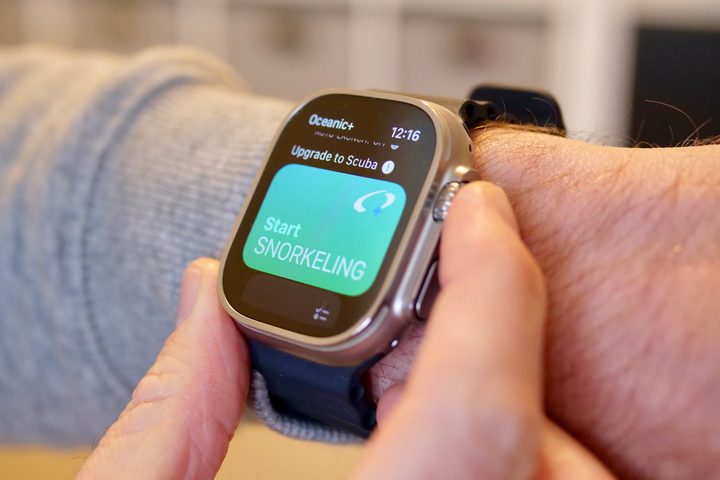 The Apple Watch Ultra and Oceanic+ app.