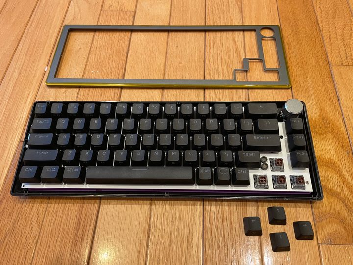 Cooler Master CK720 taken apart.