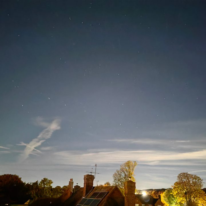 Night mode photo taken with the Huawei Mate 50 Pro.