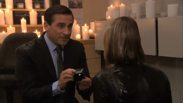 michael-proposing-to-holly-the-office