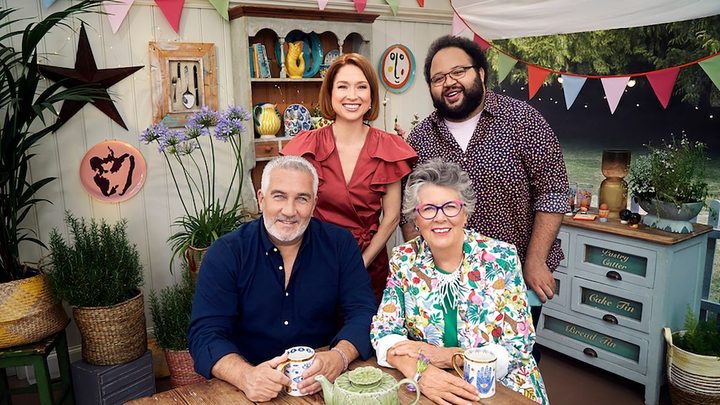The cast of The Great American Baking Show: Celebrity Holiday.